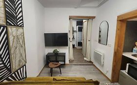 La Petite Loge De L'Ile