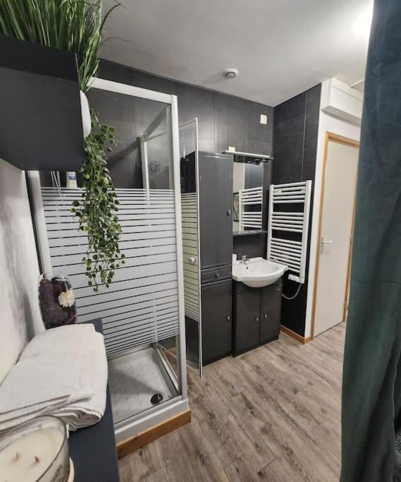 Appartement La Petite Loge De L'Ile à Nantes Extérieur photo
